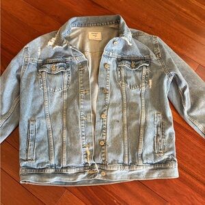 Old Navy Women Jacket SZ M Light Blue Denim Trucker Boyfriend Distressed